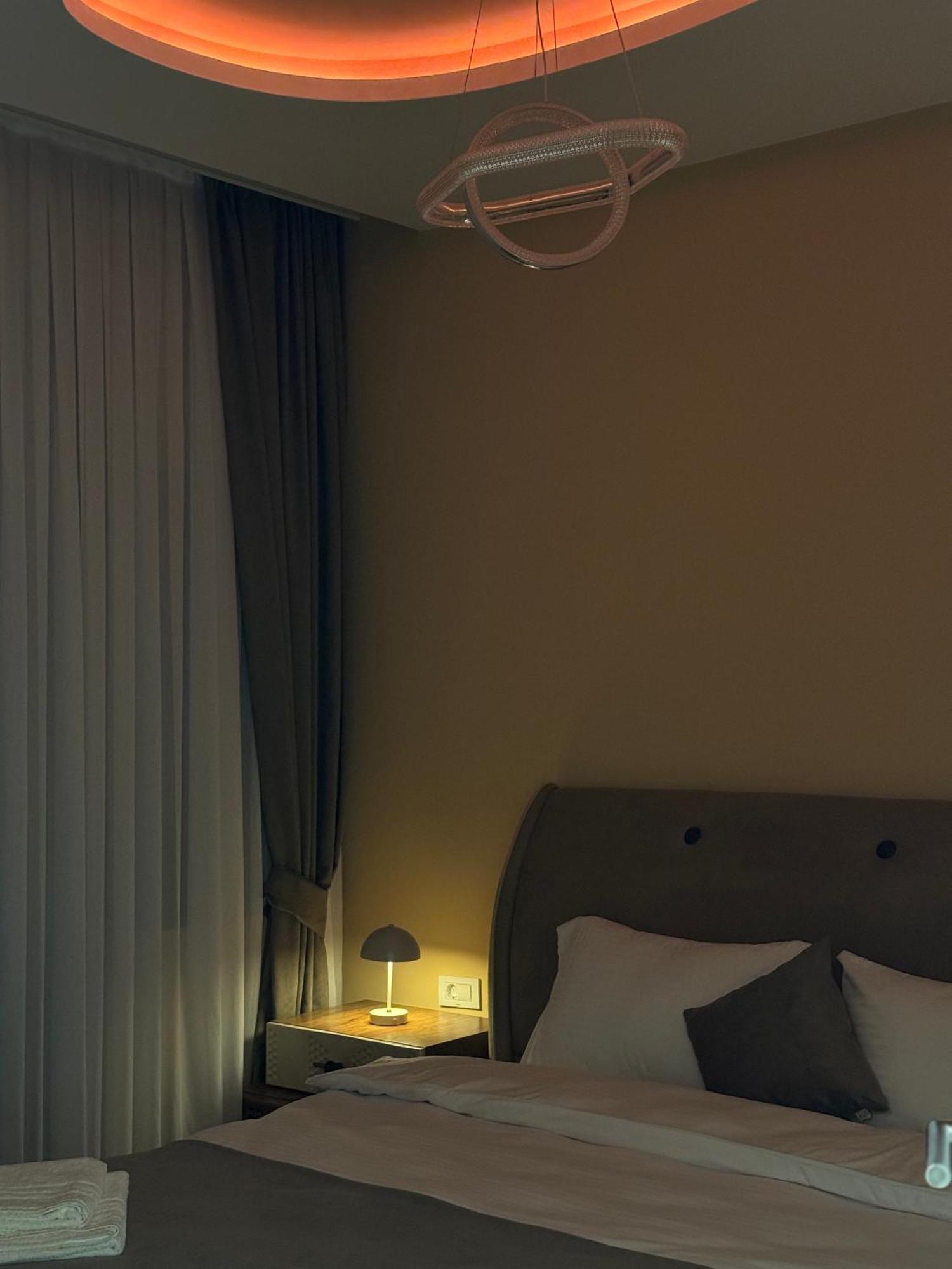 Midtown Prishtina Stays - Central Location Pristina Buitenkant foto
